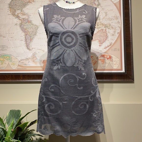 FREE PEOPLE Nearly famous shift dress - Picture 2 of 16